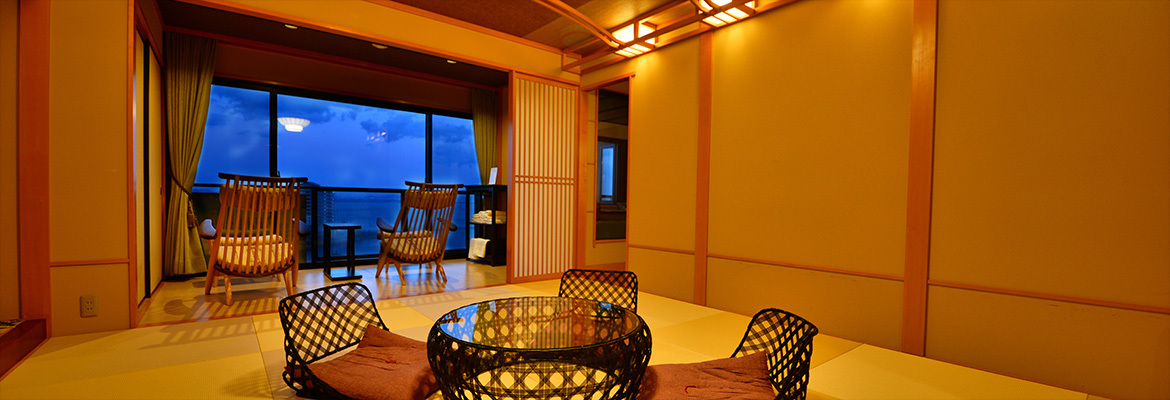 全室琵琶湖ビューで落ち着いた雰囲気の客室
