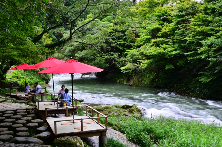 鶴仙渓 川床