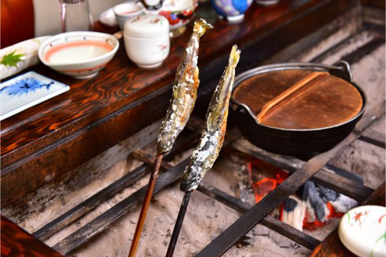 焼物「岩魚の塩焼き」