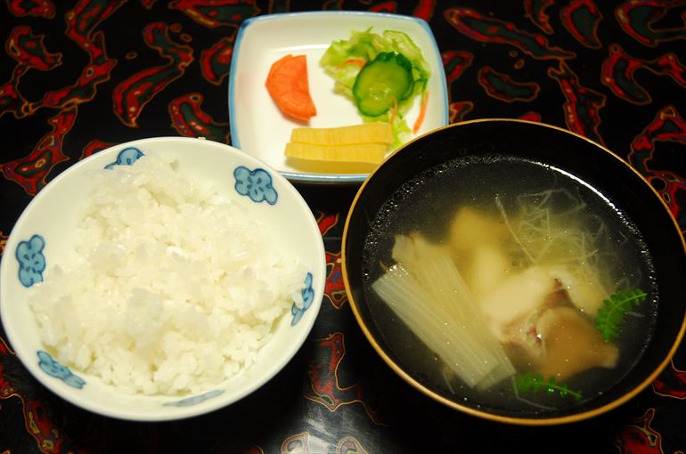 夕食の一例（6月）