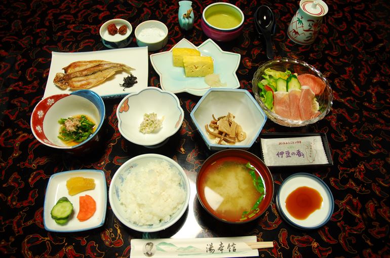 朝食の一例（6月）