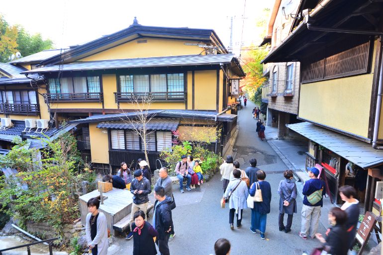 「ふもと旅館」外観