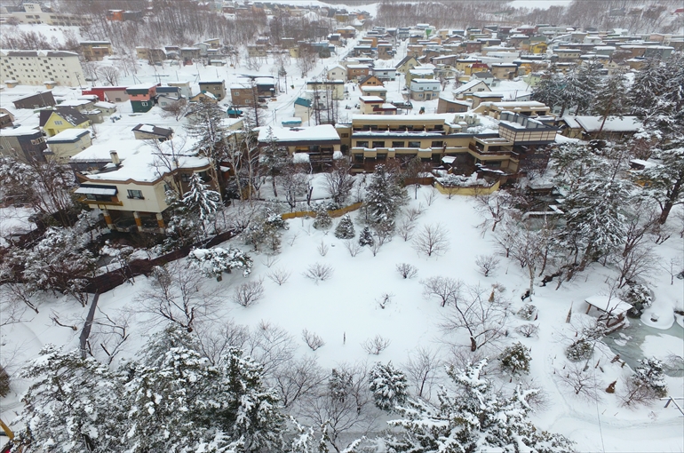 「おたる宏楽園」の全景（冬）