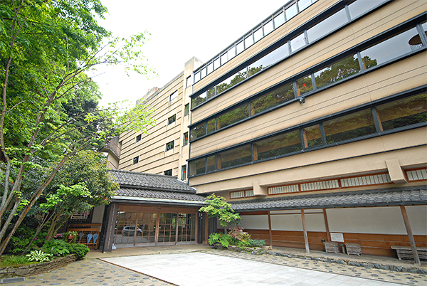 吉田屋山王閣 松風庵 石川県 山代温泉 貸切温泉どっとこむ 数奇屋造りの閑静な露天風呂付き離れの宿