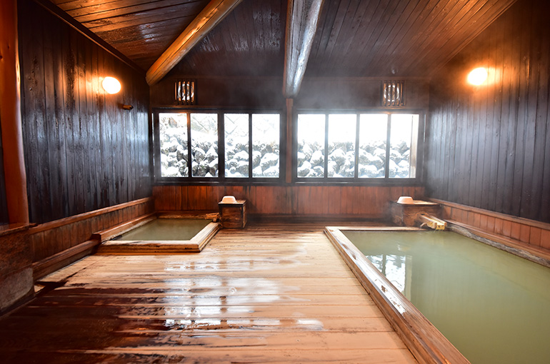 男女別大浴場「弁天の湯」（女湯）