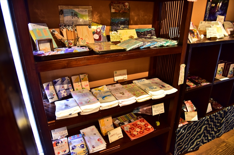 Kashiwaya Cafe's 1F Souvenir Corner 3