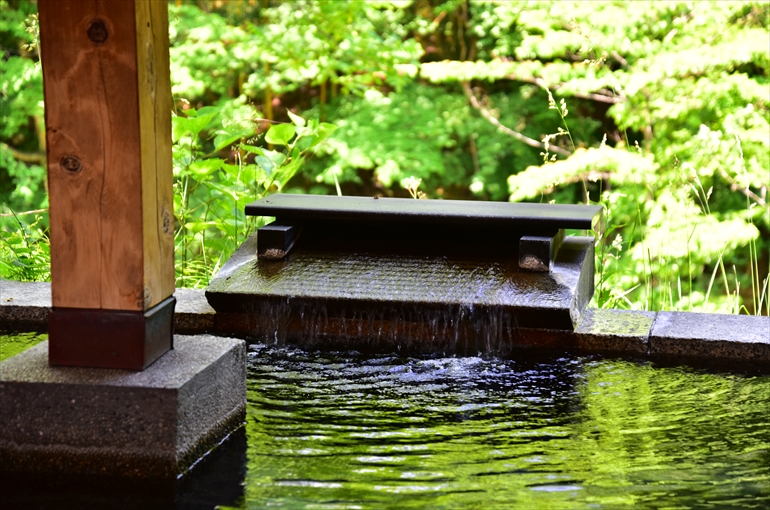 美肌効果の高い源泉をかけ流し