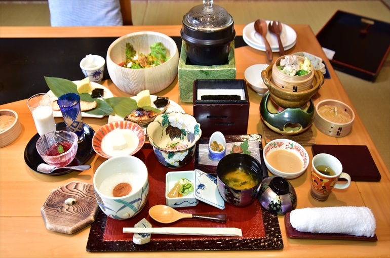 和食朝食の一例（2月上旬）