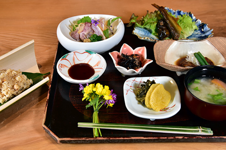 忘れの里 雅叙苑 - 料理の画像