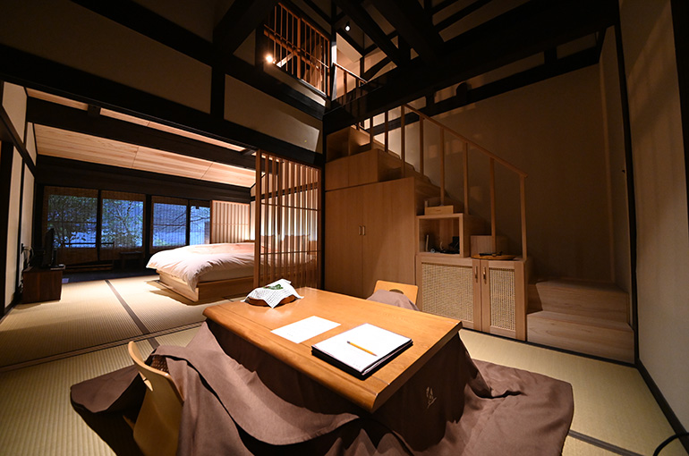 お風呂リビング付き客室「さくら」