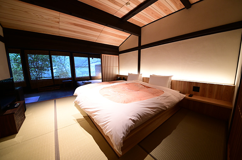 お風呂リビング付き客室「さくら」