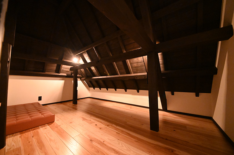 「さくら」の屋根裏部屋