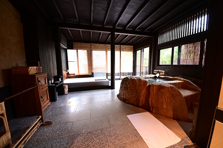 「けやき」のお風呂リビング