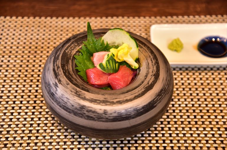 【お造り】 熊本天草産 本鮪 背とろ