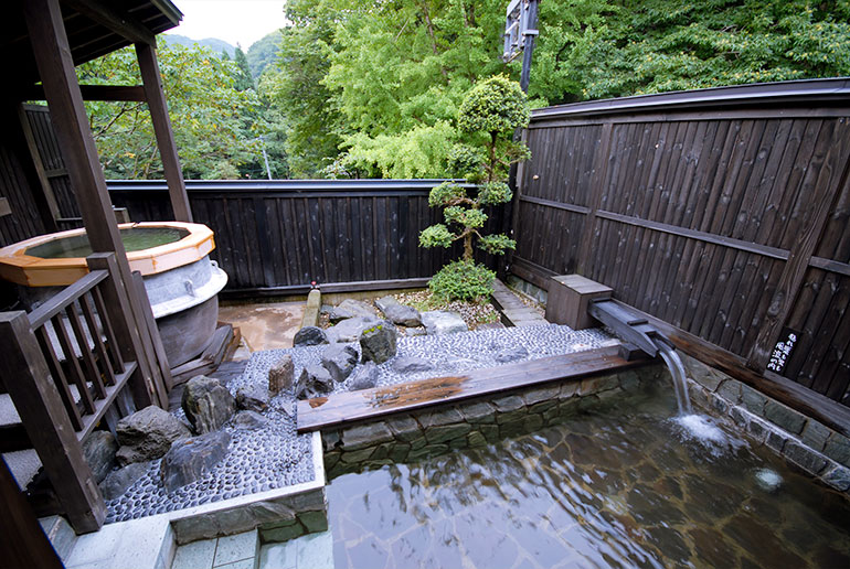 元湯くらぶ-女湯「美幸の湯」の露天風呂