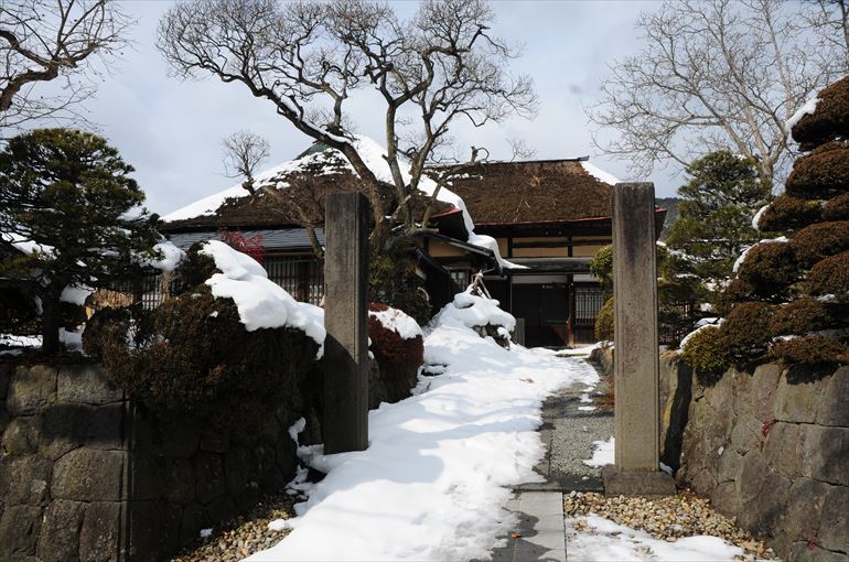 武家屋敷通り（2月撮影）