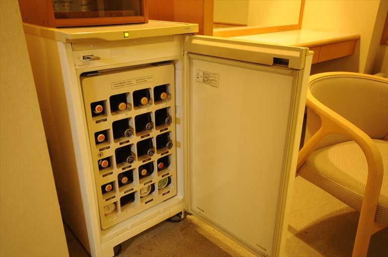 冷蔵庫は客室によって仕様が異なる
