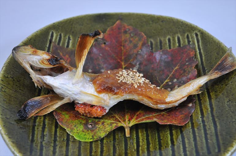 焼き物　「 ハタハタの田楽 」